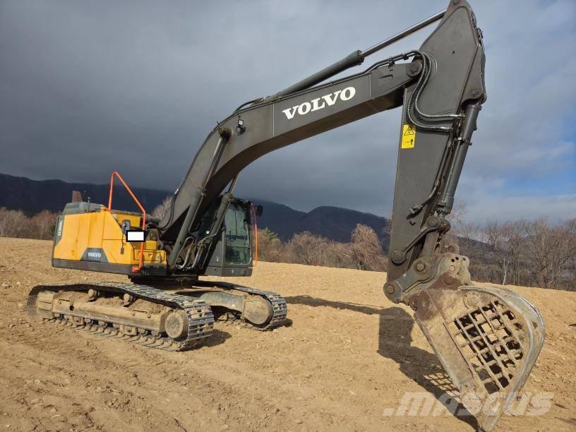 Volvo EC 300 EL Bageri guseničari