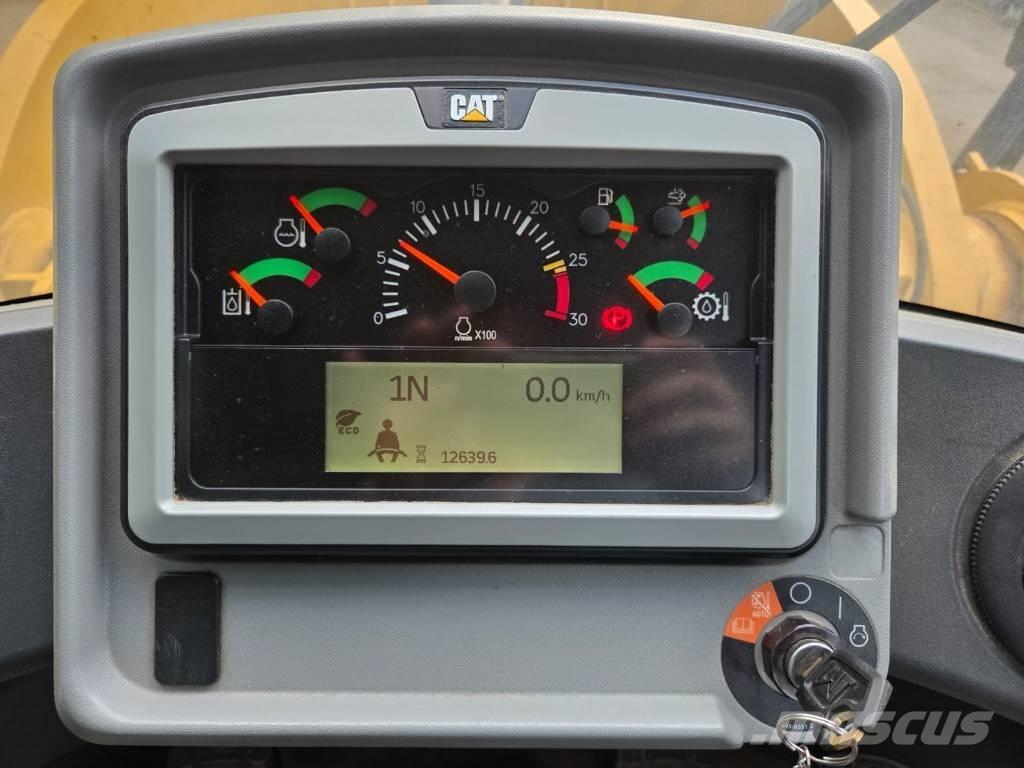 CAT 962 M Utovarivači na točkove
