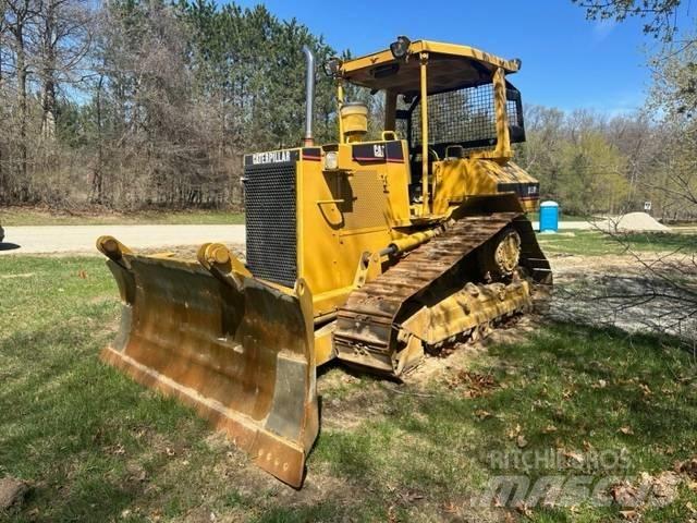 CAT D 5 M XL Buldožeri guseničari