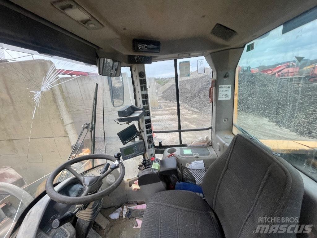 Volvo L 180 F Utovarivači na točkove