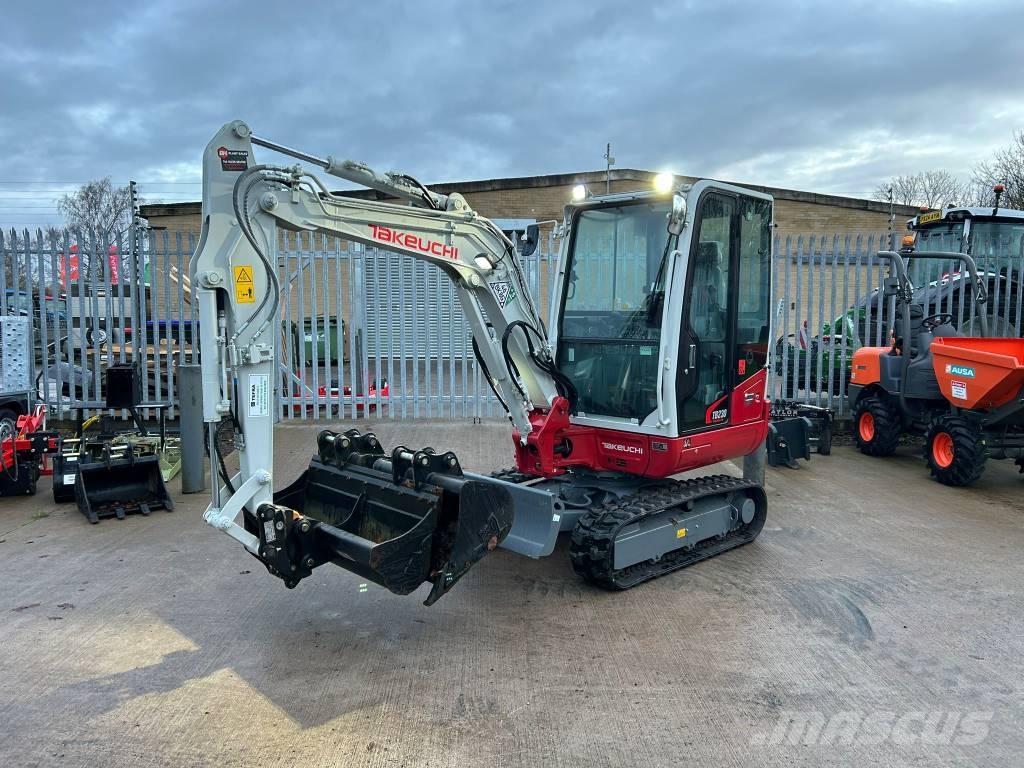 Takeuchi TB 230 Mini bageri < 7t