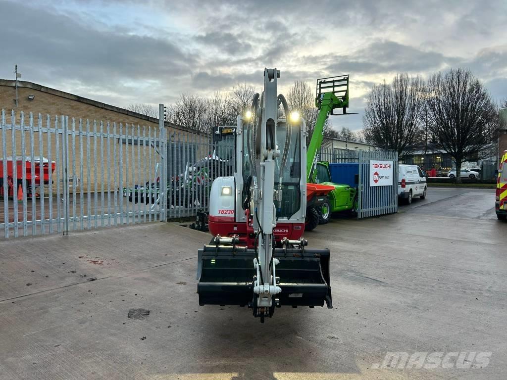 Takeuchi TB 230 Mini bageri < 7t