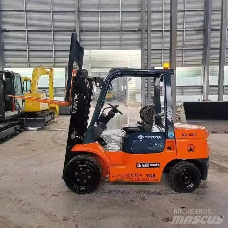 Toyota FD35 Dizelski viljuškari