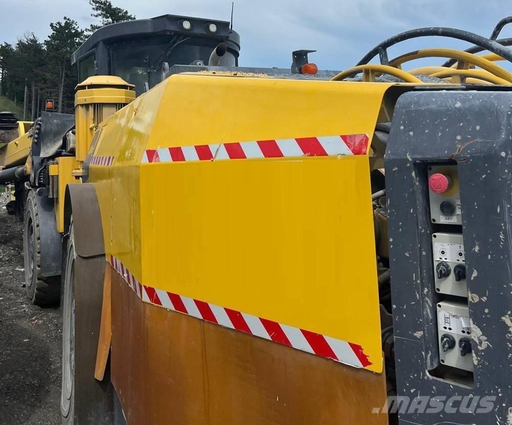 Epiroc E2C Oprema za bušenje u tunelima i podzemnim rudnicima