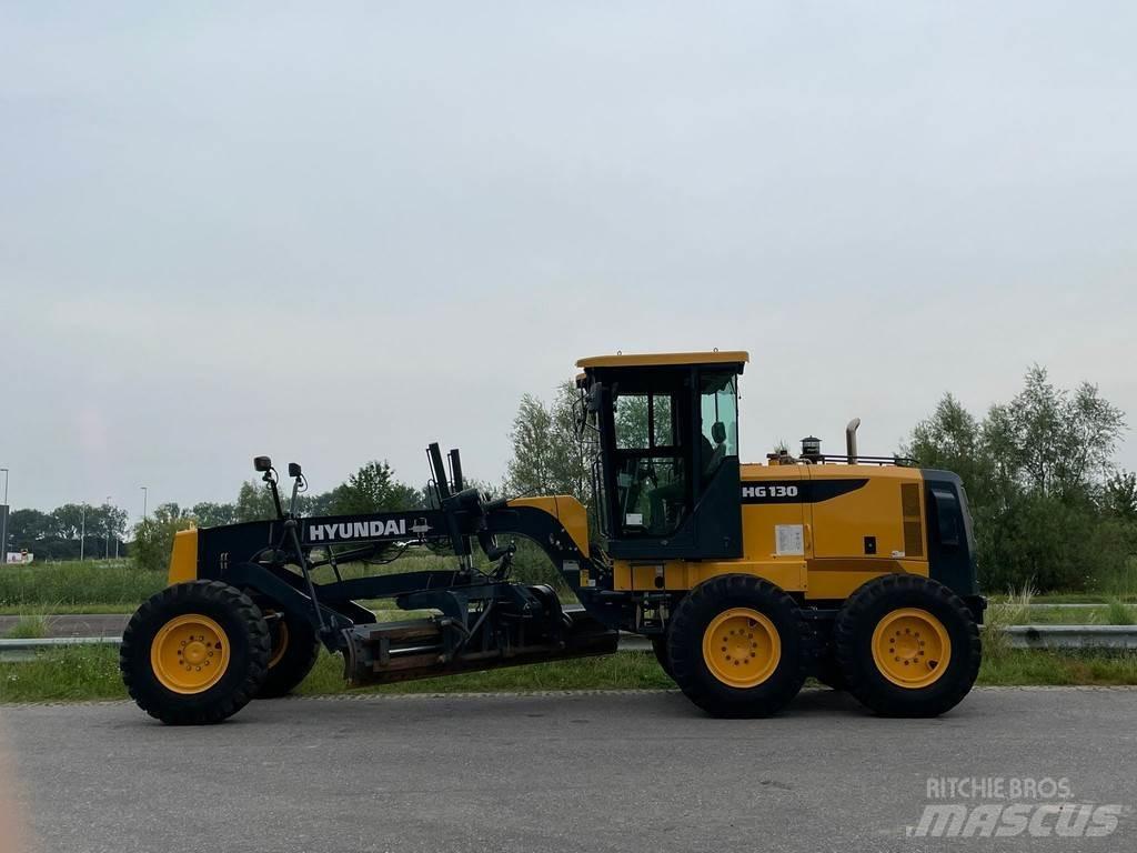 Hyundai HG130 Grejderi