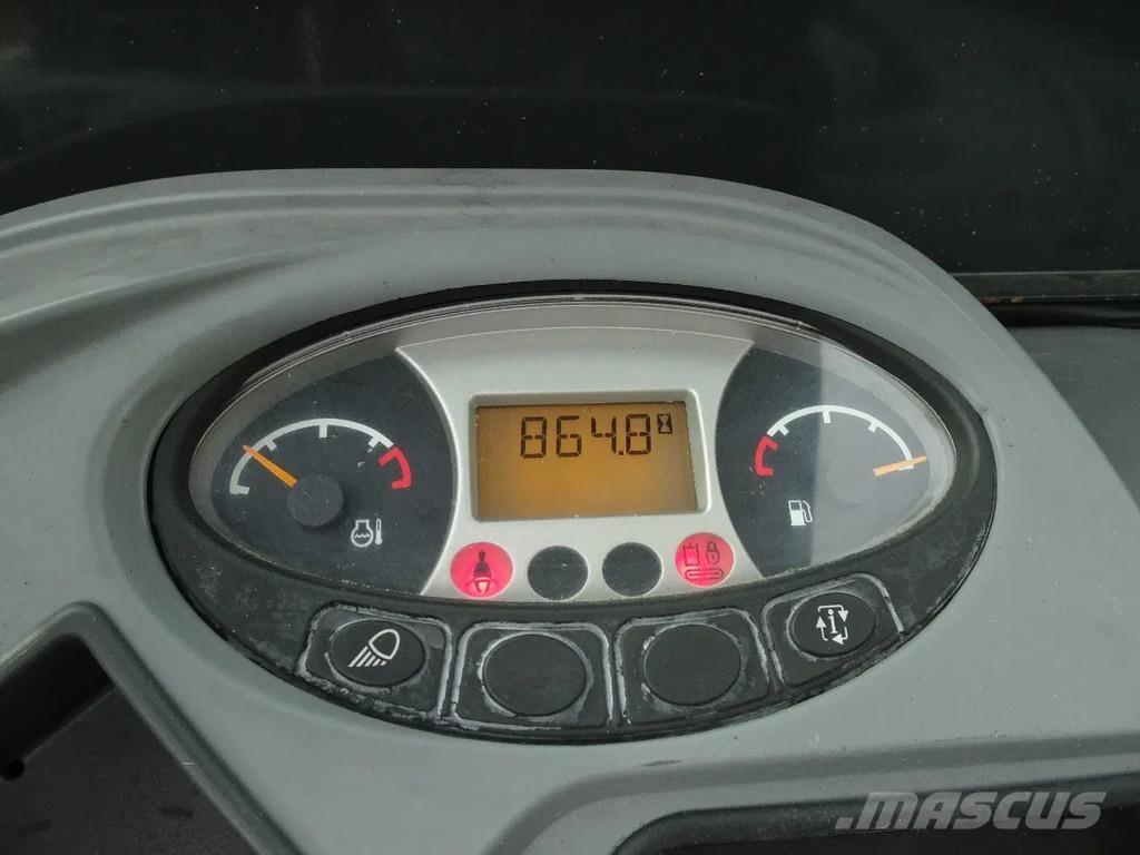 Bobcat E17 Mini bageri < 7t