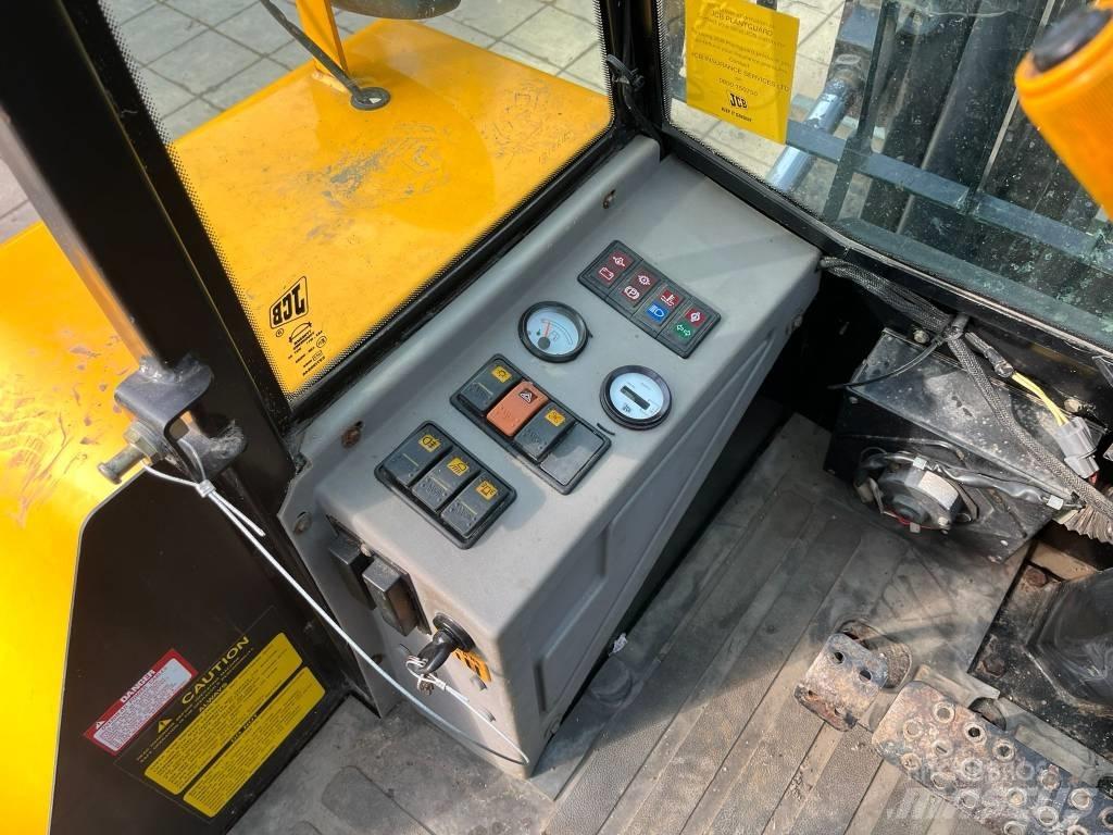 JCB 930 Vanterenski viljuškar
