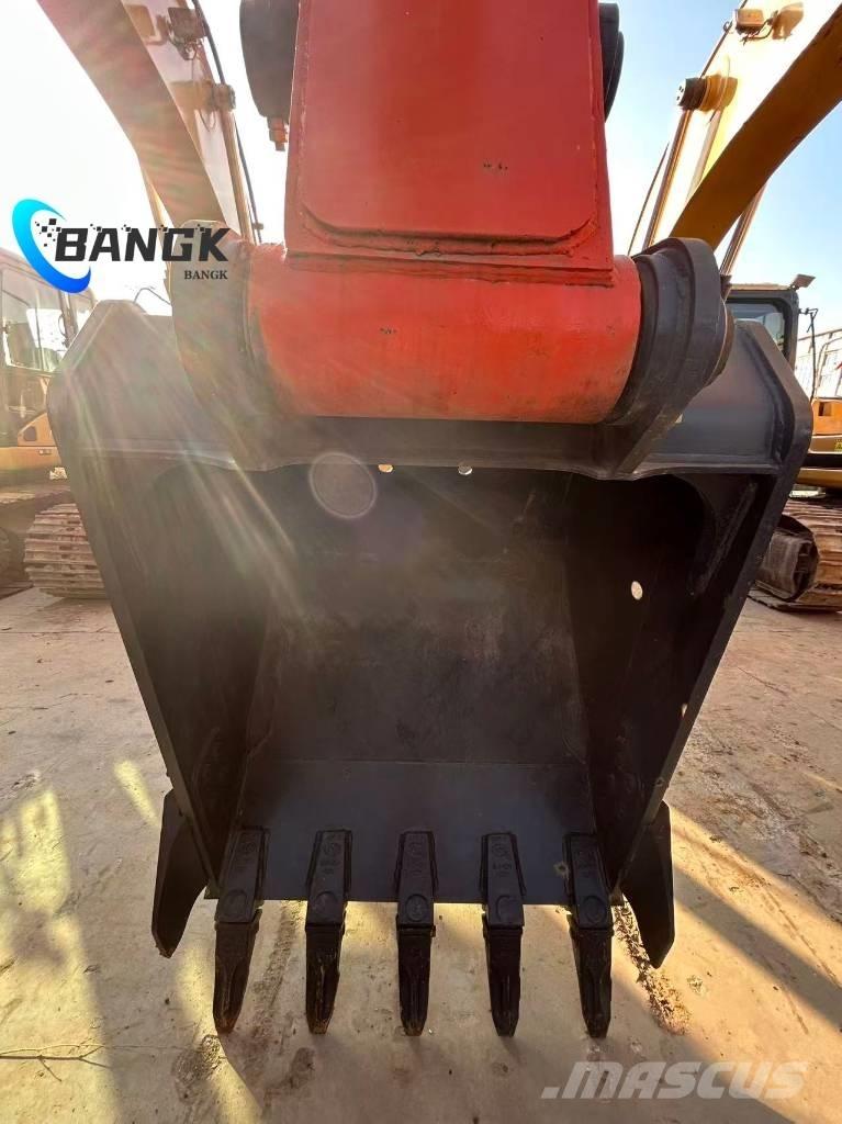 Hitachi ZX 240 Bageri guseničari