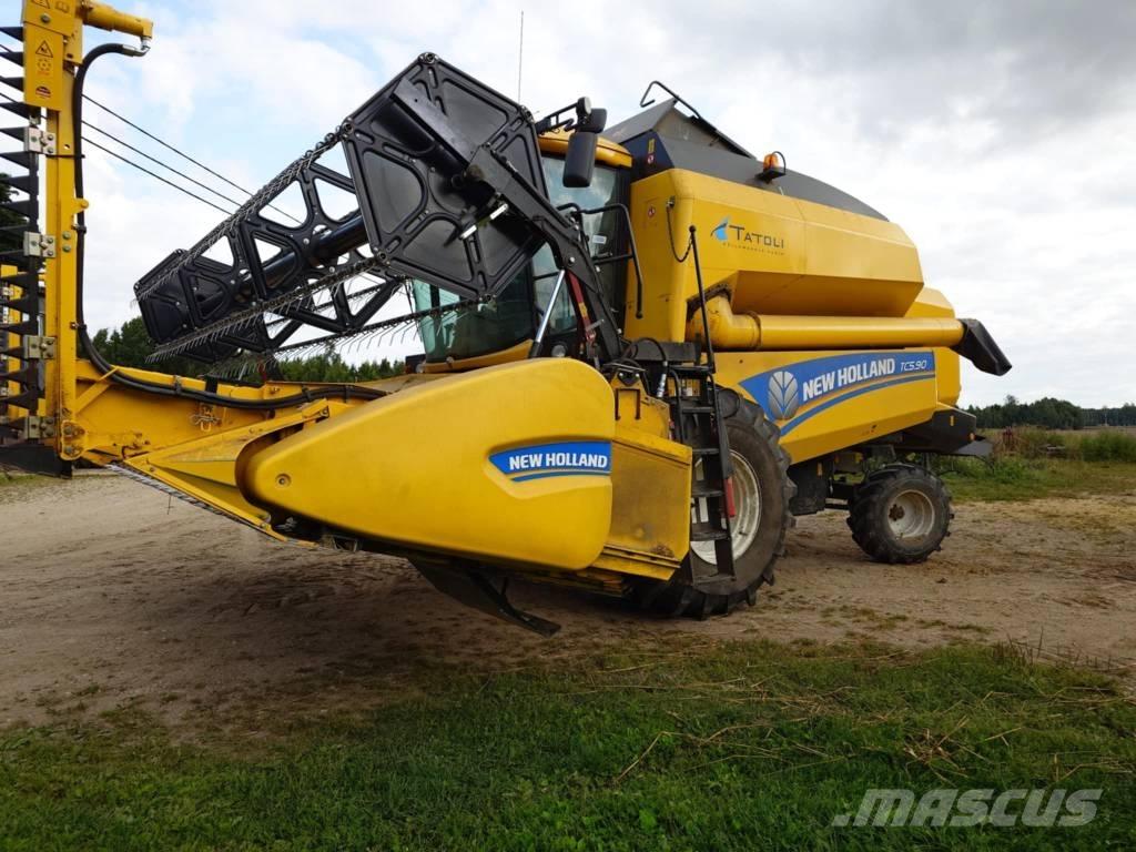 New Holland TC 5.90 Kombajni