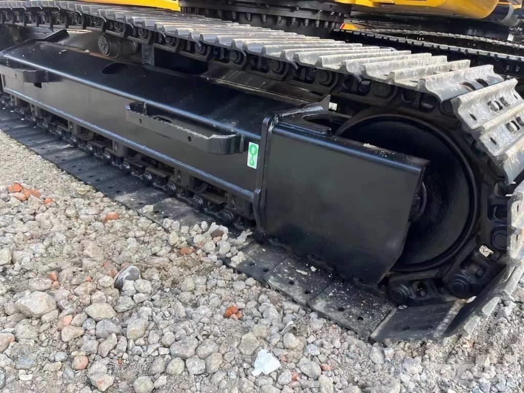 CAT 313 Bageri guseničari