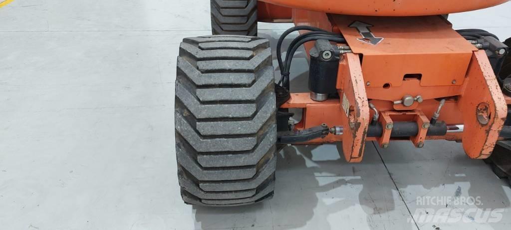 JLG 450 AJ Zglobne podizne platforme