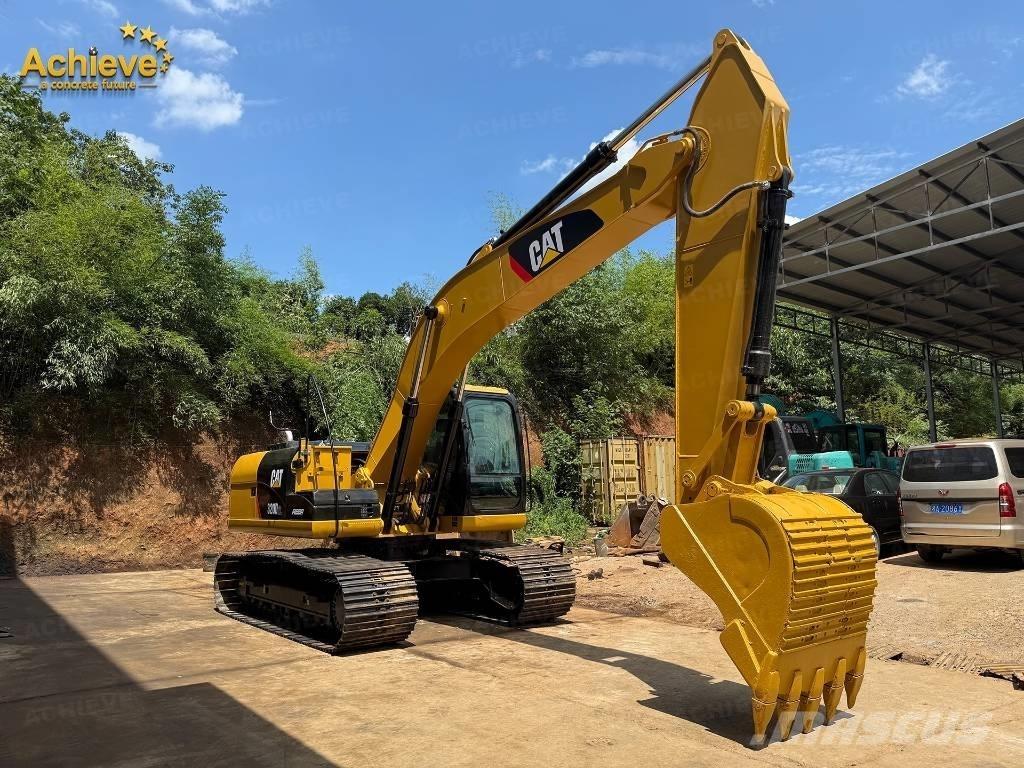 CAT 320 D2L Bageri guseničari