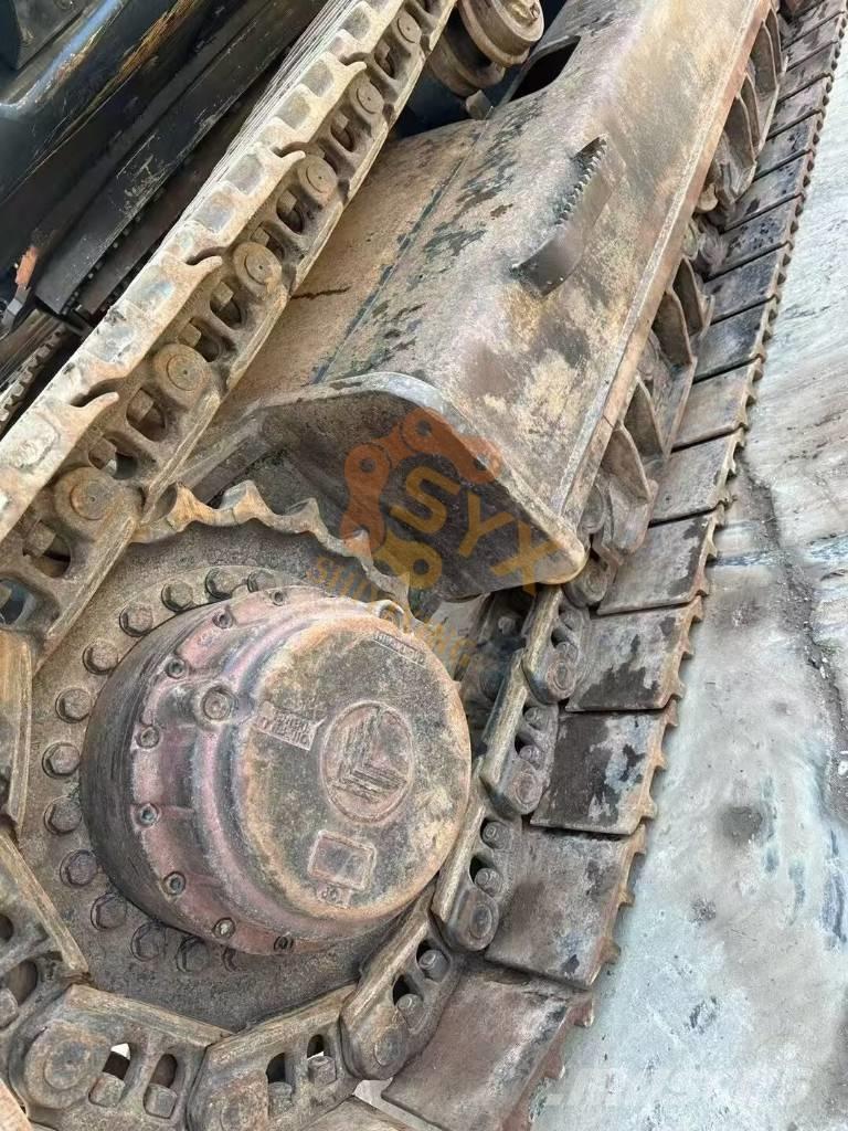 Hyundai Robex 520 VS Bageri guseničari