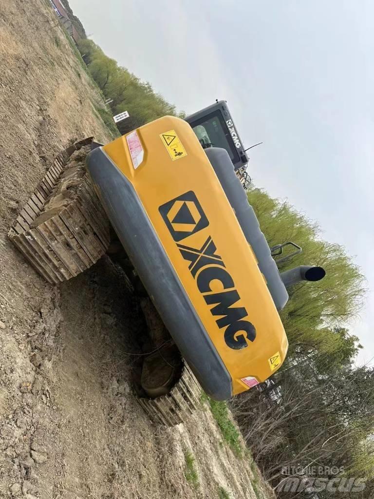 XCMG XE 245 DK Bageri guseničari