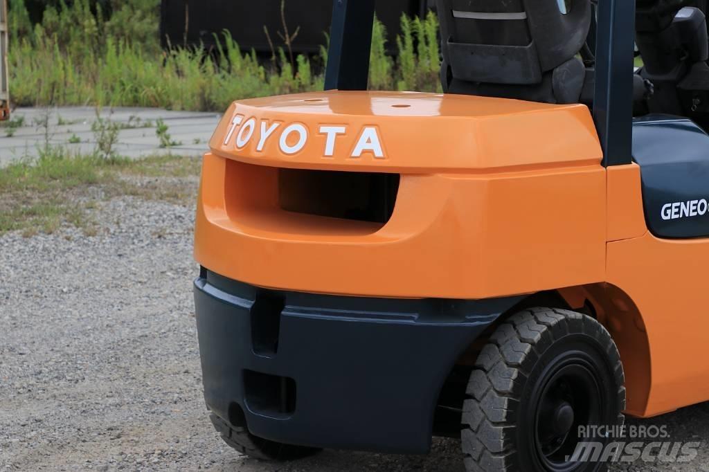 Toyota 7 FD 30 Dizelski viljuškari