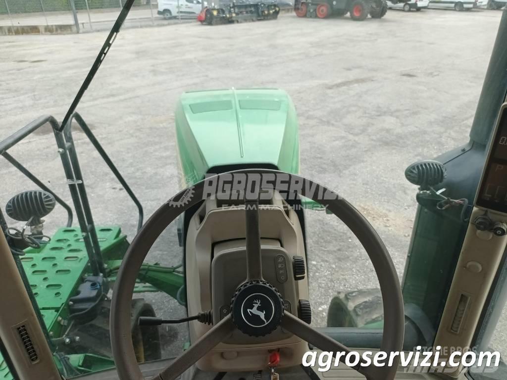 John Deere 8310 RT Traktori
