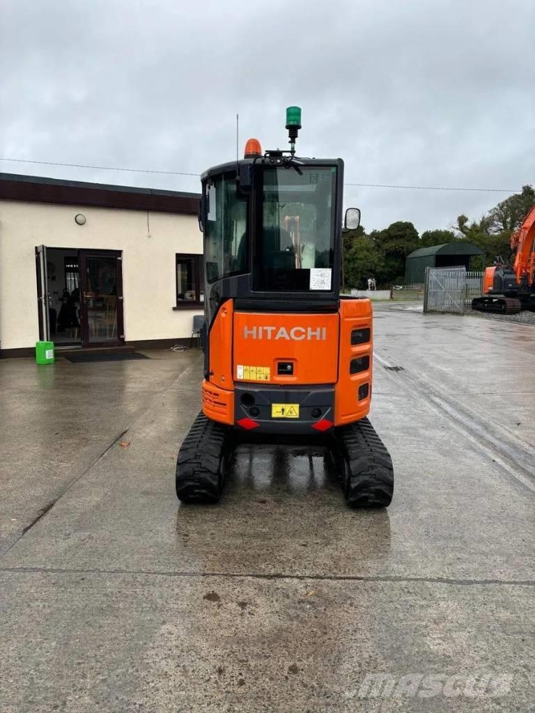 Hitachi ZX26U-6CR Mini bageri < 7t
