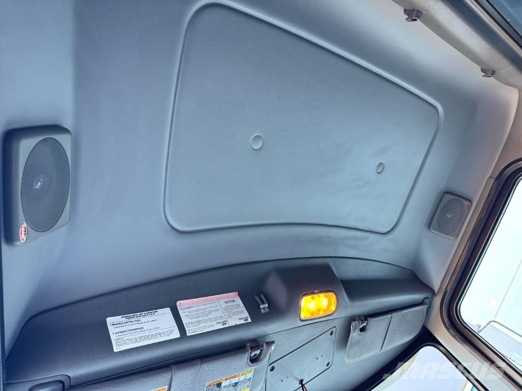 Peterbilt 348 Kiperi kamioni