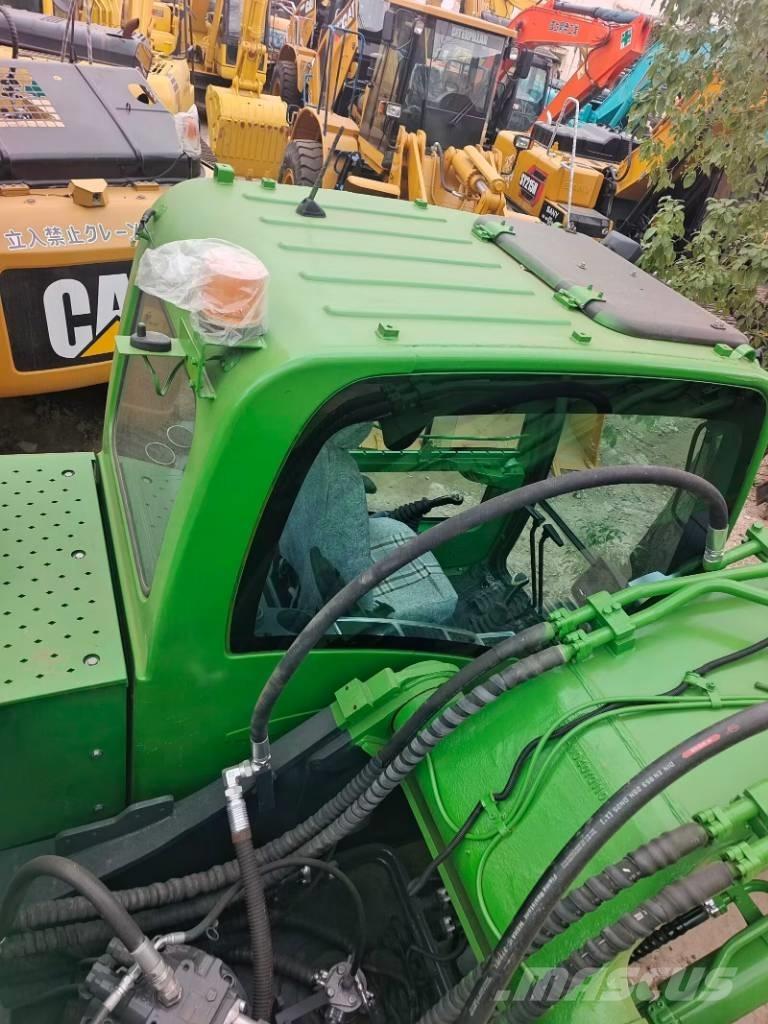 Hyundai R 305 LC-9T Bageri guseničari