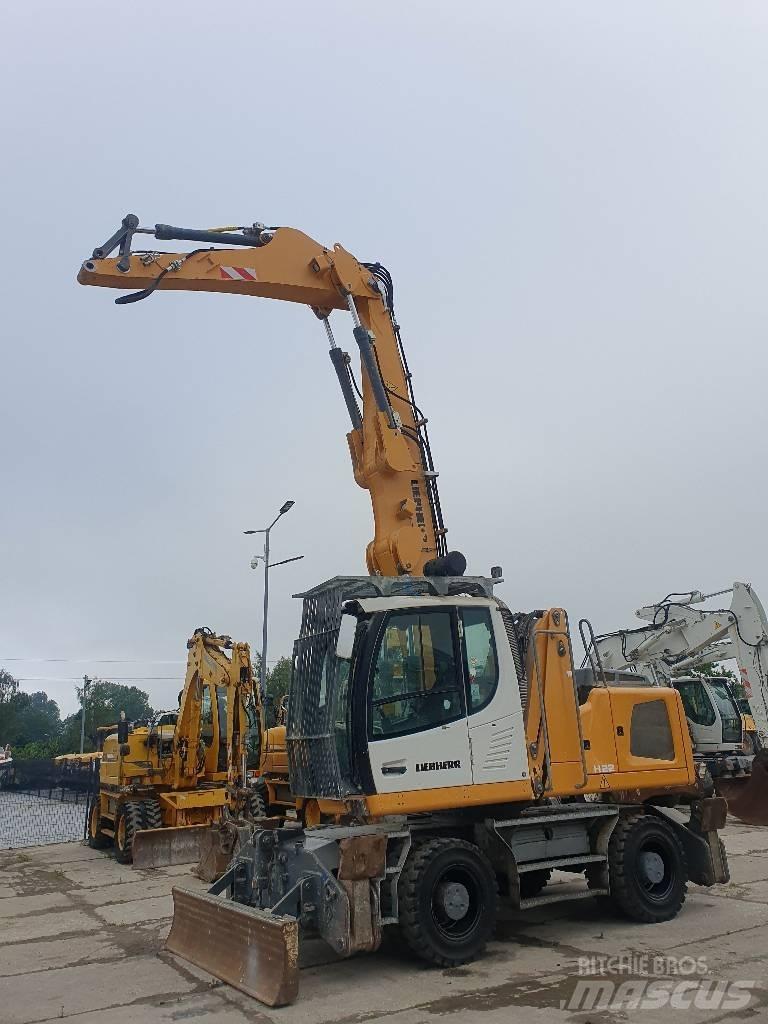 Liebherr LH 22 M Bageri za prenos primarnih/sekundarnih sirovina