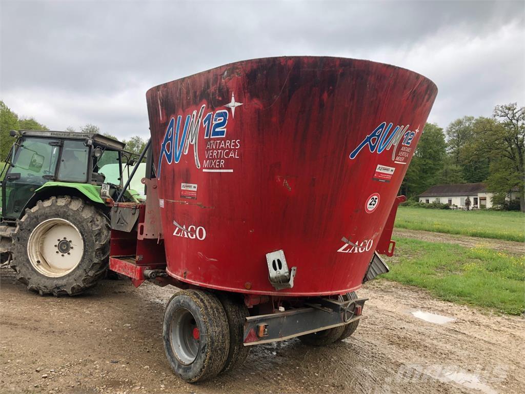 Vicon AVM 12 Fideri/hranilice