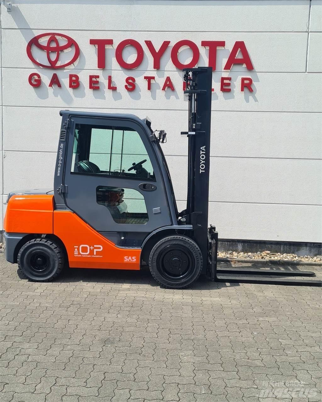 Toyota 02-8FDJF35 Dizelski viljuškari