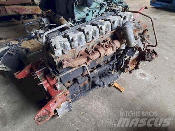 Renault 6 CILINDER Kargo motori