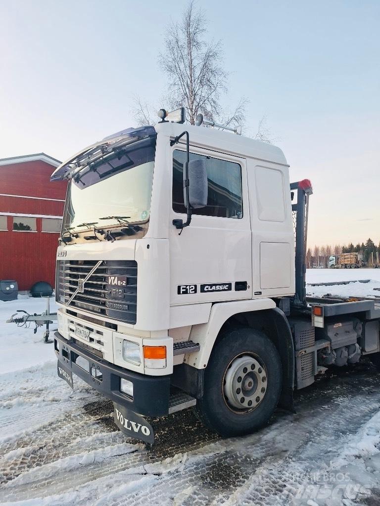 Volvo F 12 Kamioni sa otvorenim sandukom