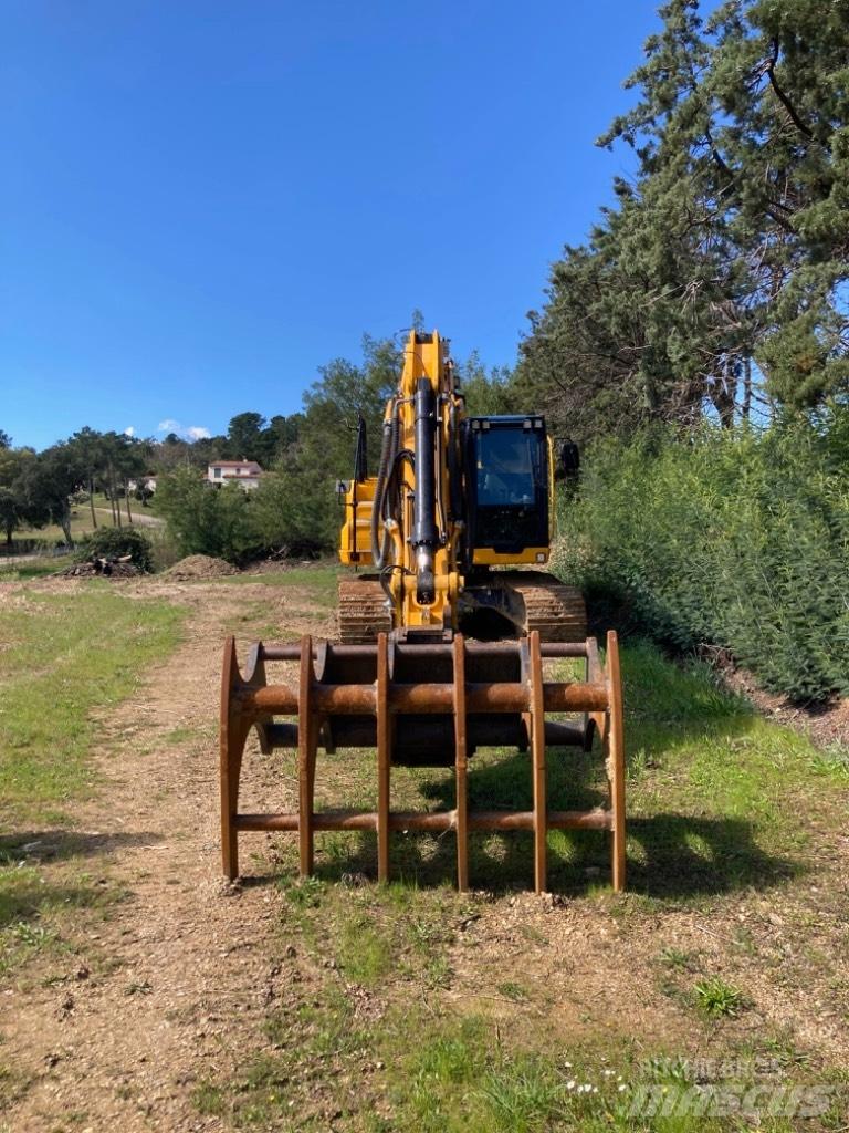 JCB JS 220 X Bageri guseničari