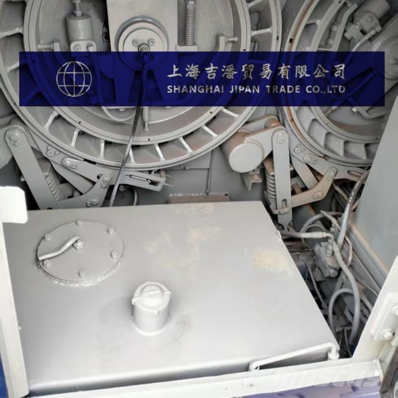 Kobelco 7065 Derik kranovi