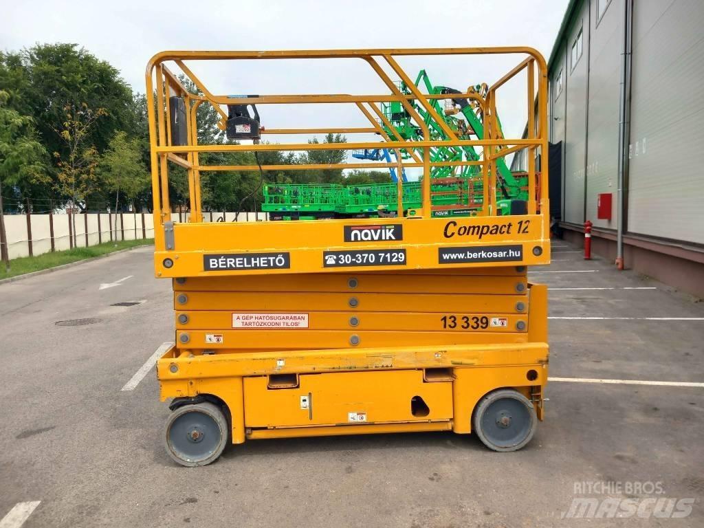 Haulotte Compact 12 Makazaste platforme