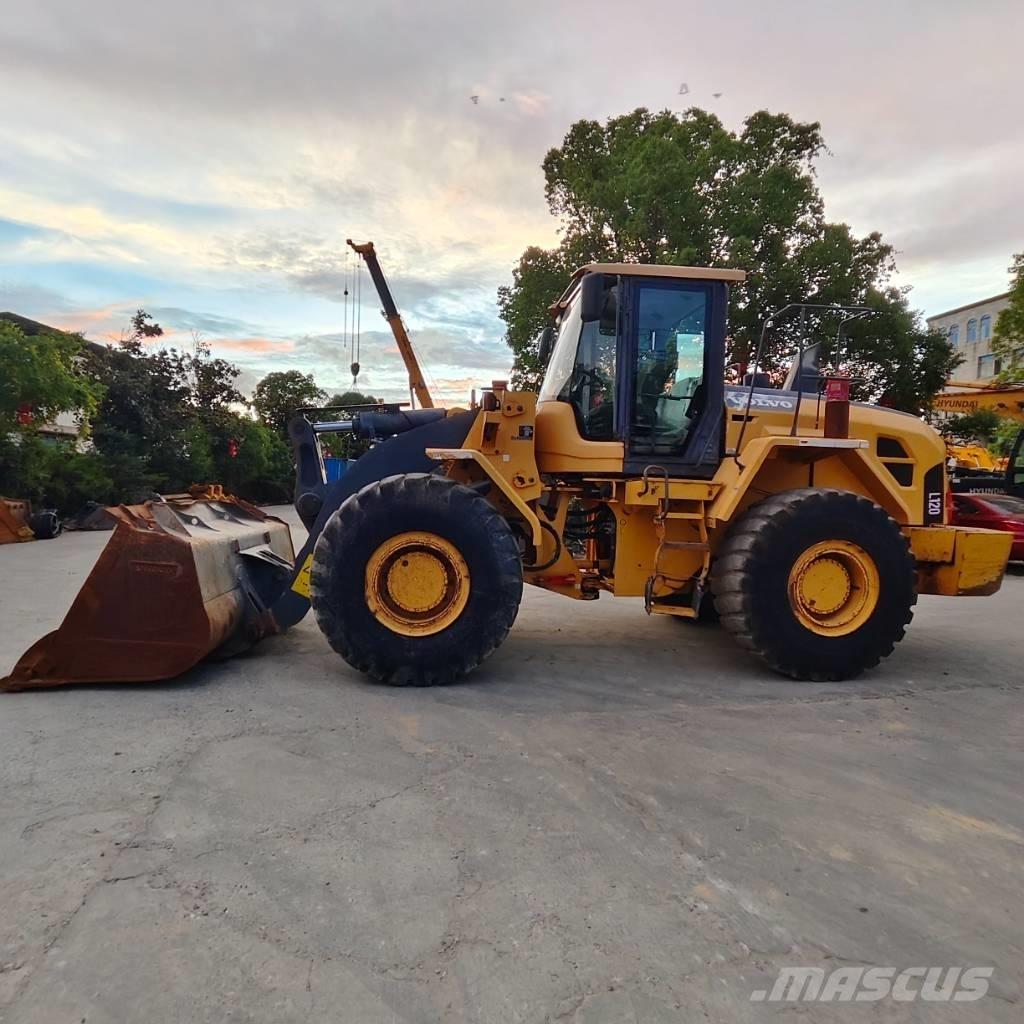 Volvo L 120 Utovarivači na točkove