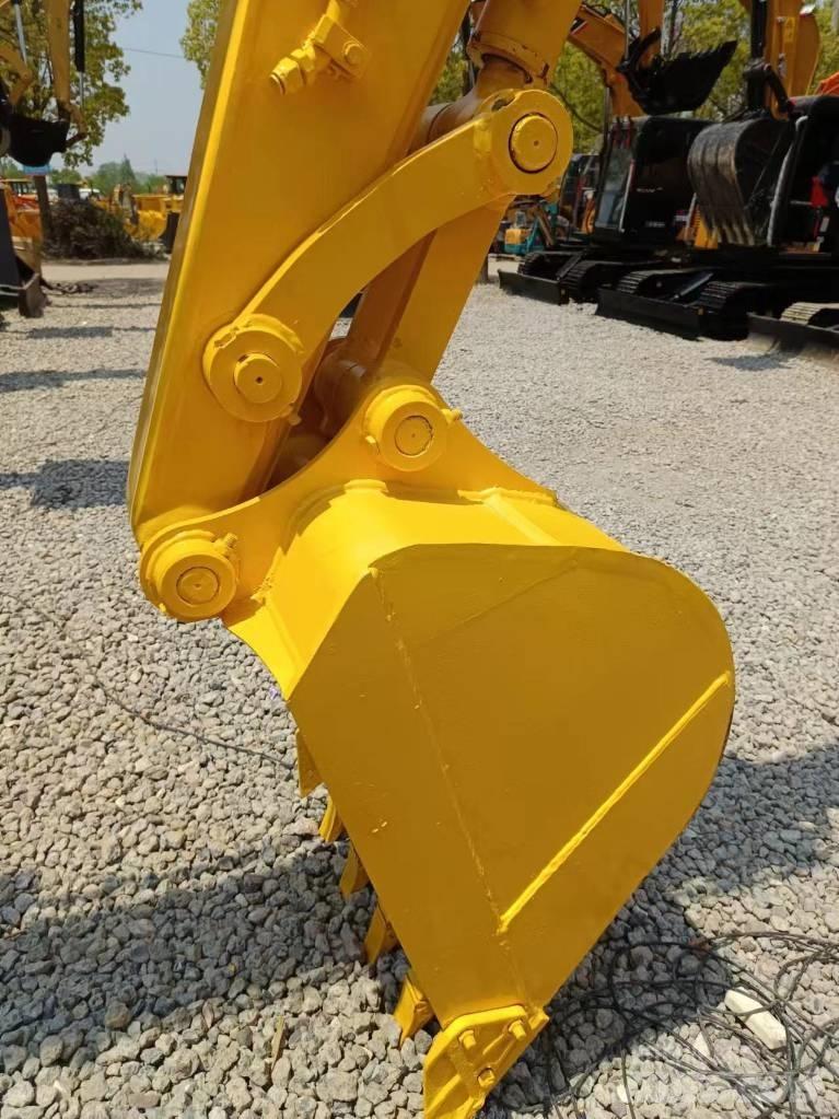 Komatsu PC 70 Midi bageri 7t – 12t