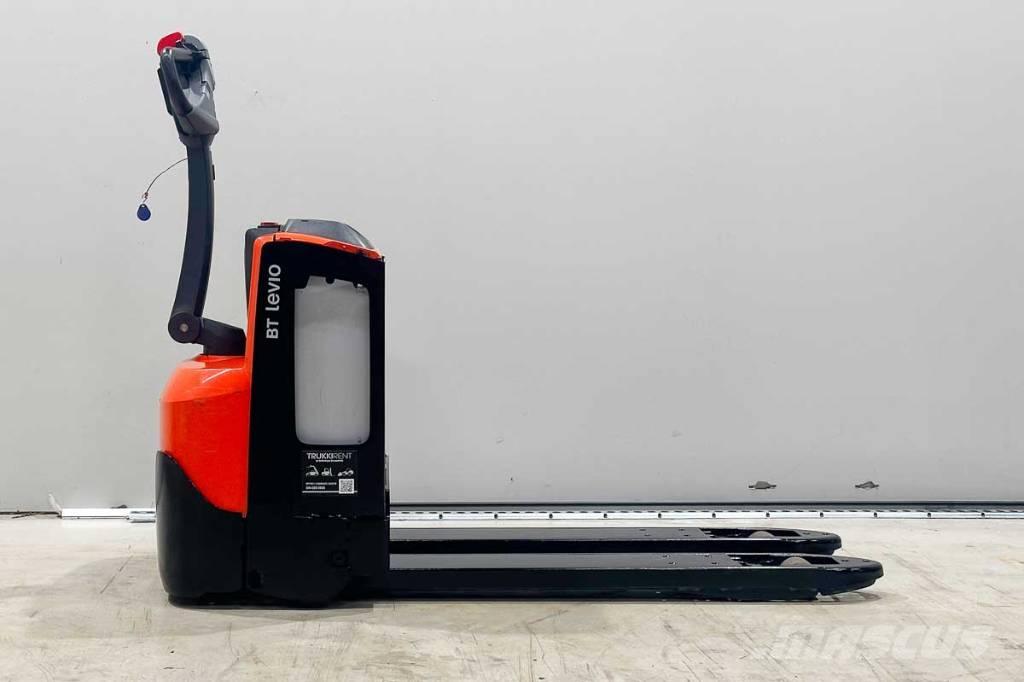 Toyota LWE 200 Nisko podizni električni viljuškar