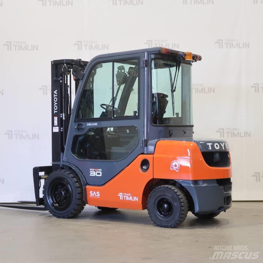 Toyota 02-8FDF30 Dizelski viljuškari