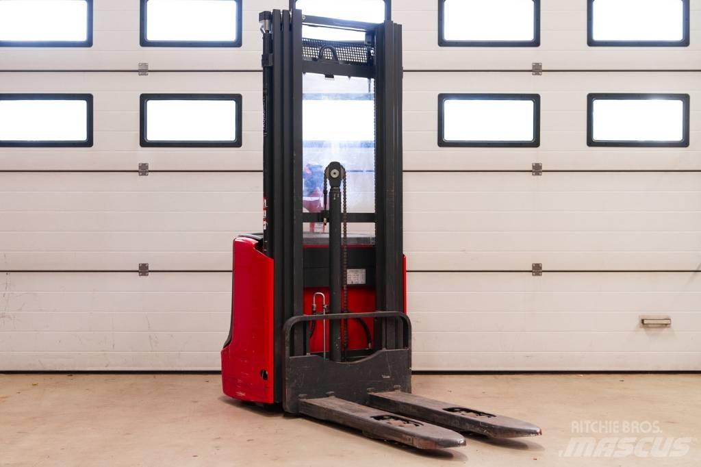 Linde L 12 Ručni električni viljuškar