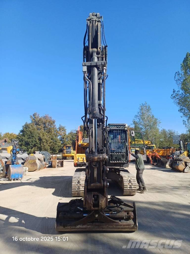 Volvo EC220 ELN Bageri guseničari