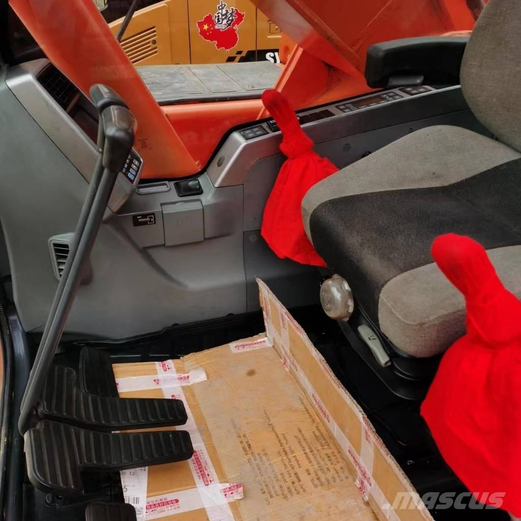 Doosan DX 300 LC Bageri guseničari