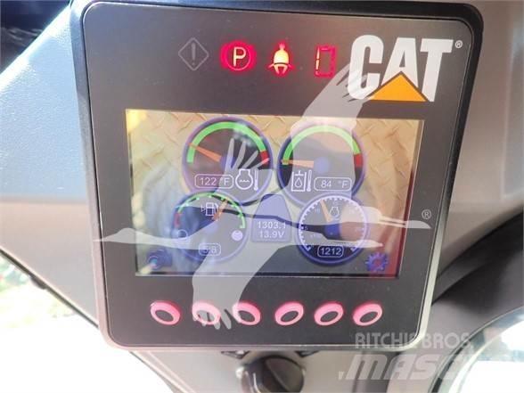 CAT 249D Skid steer mini utovarivači