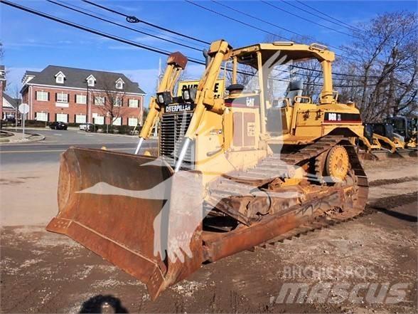 CAT D6R XL Buldožeri guseničari