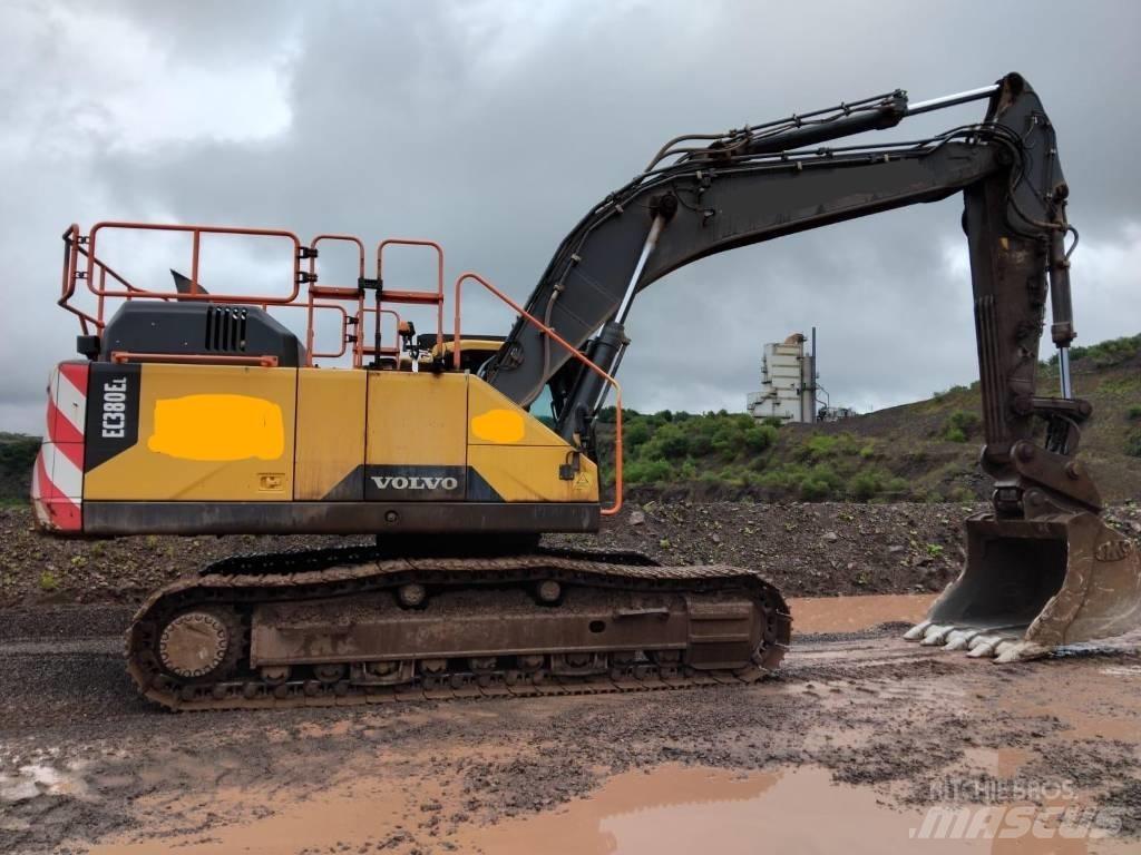Volvo EC 380 EL Bageri guseničari