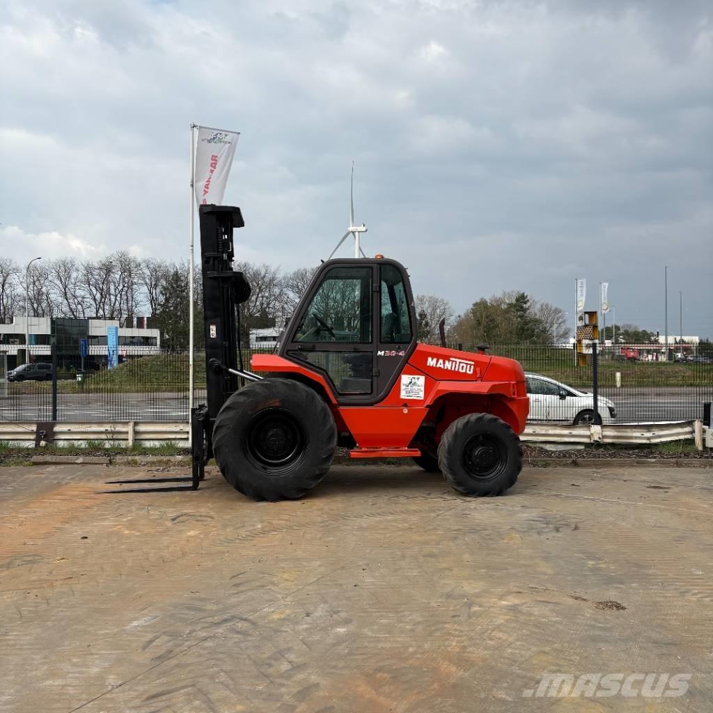 Manitou M 30.4 Vanterenski viljuškar