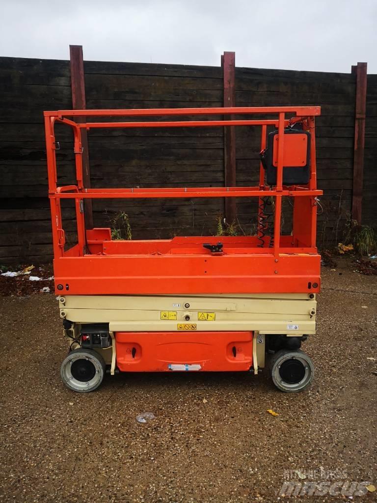 JLG 1930 ES Makazaste platforme