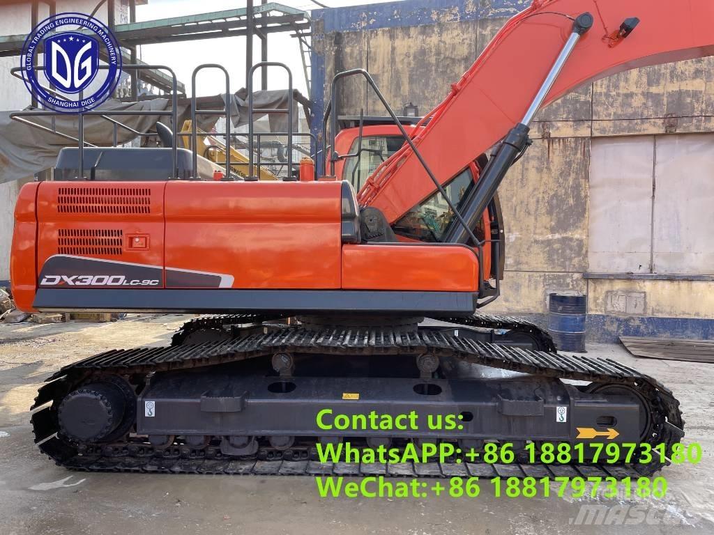 Doosan DX 300 LC Bageri guseničari