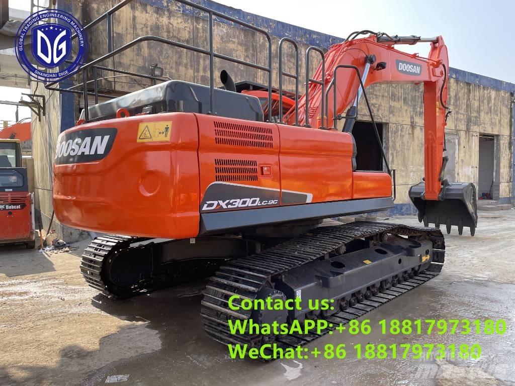 Doosan DX 300 LC Bageri guseničari