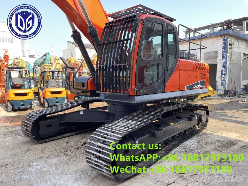 Doosan DX 300 LC Bageri guseničari