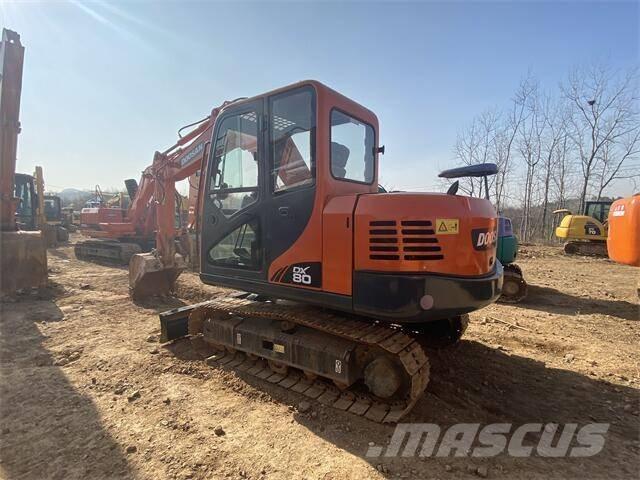Doosan DX80 Midi bageri 7t – 12t