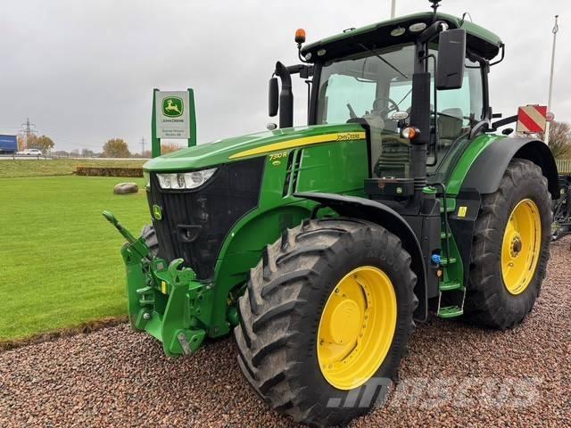 John Deere 7310 R Traktori