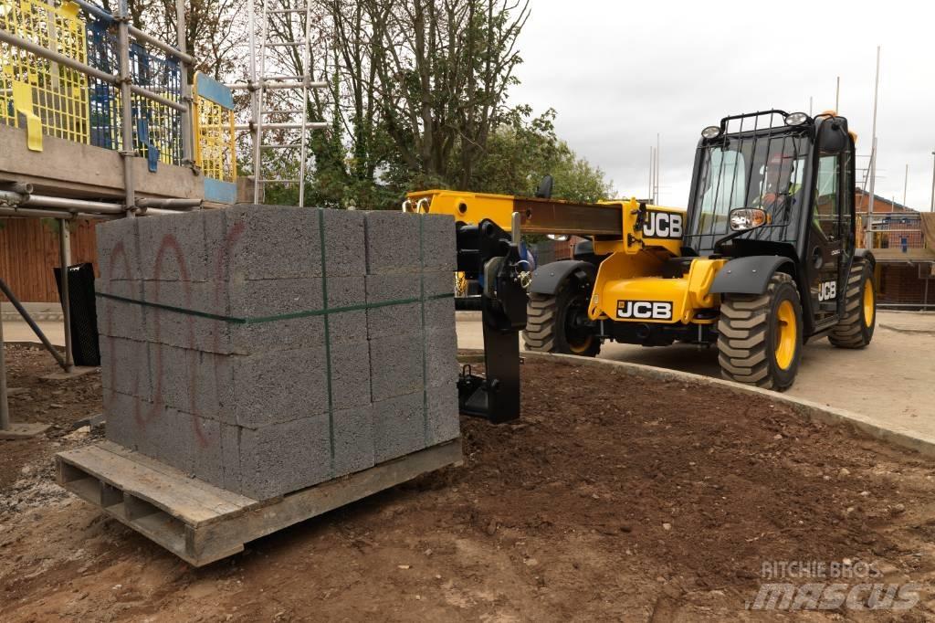 JCB 525-60 Teleskopski viljuškari