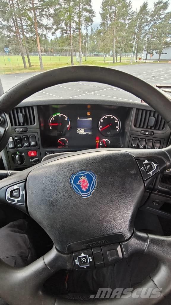 Scania G 440 Rol kiper kamioni sa kukom za podizanje tereta